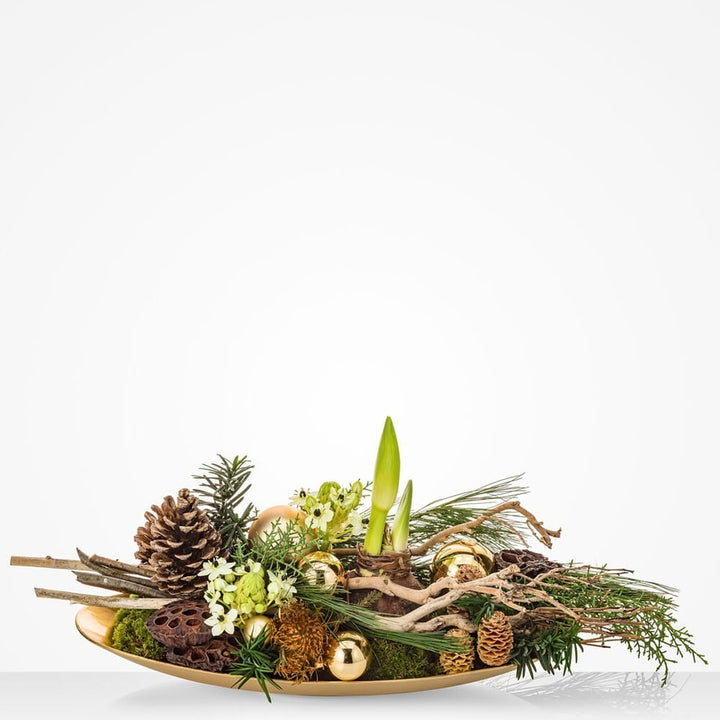 Natural Christmas arrangement