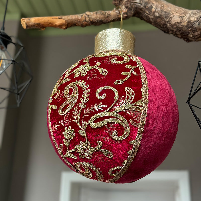 Soft Swirl Christmas Ball