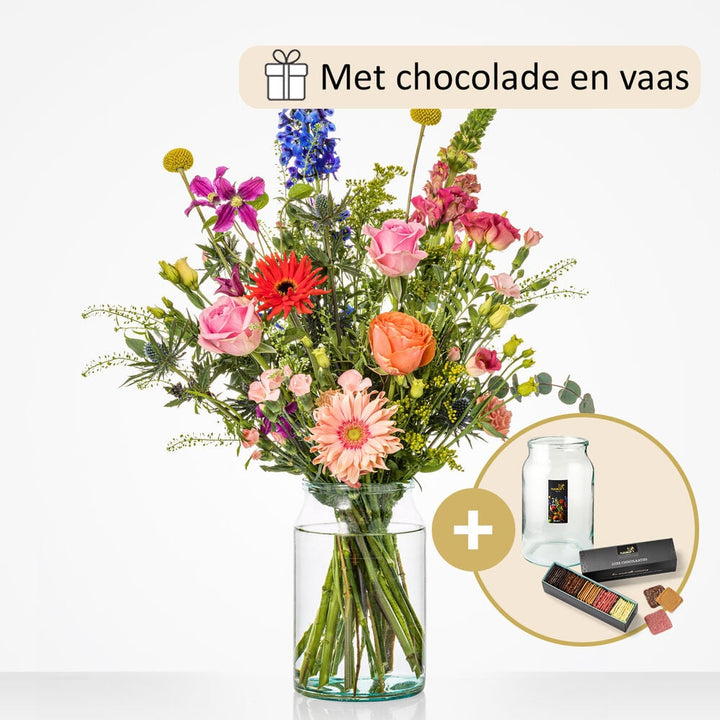 Royal bouquet (gift set with a vase and chocolates!)